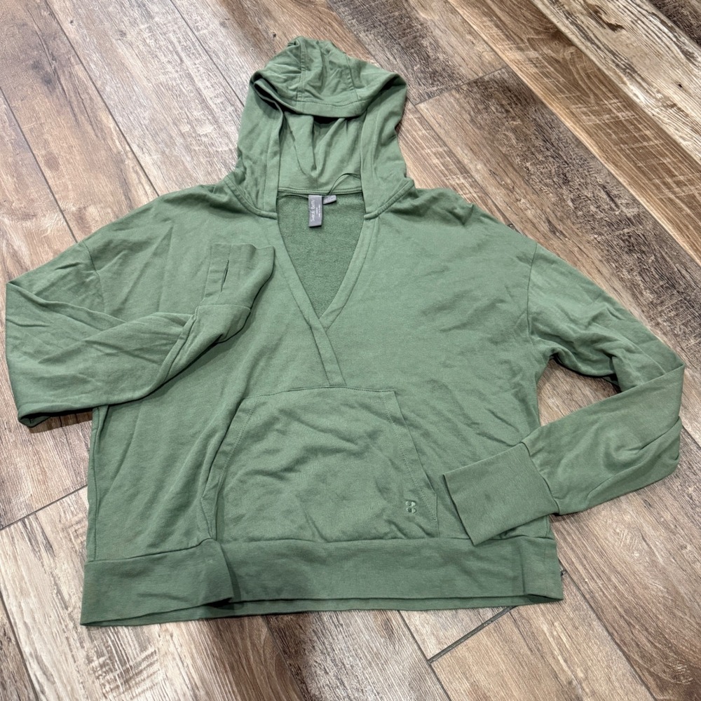 Sweaty Betty Hoodie Womens Medium Green After Class V-Neck Thumbhole Sweatshirt